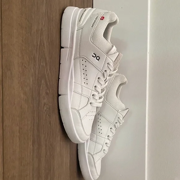 On Cloud The Roger size 7 - Picture 2 of 4